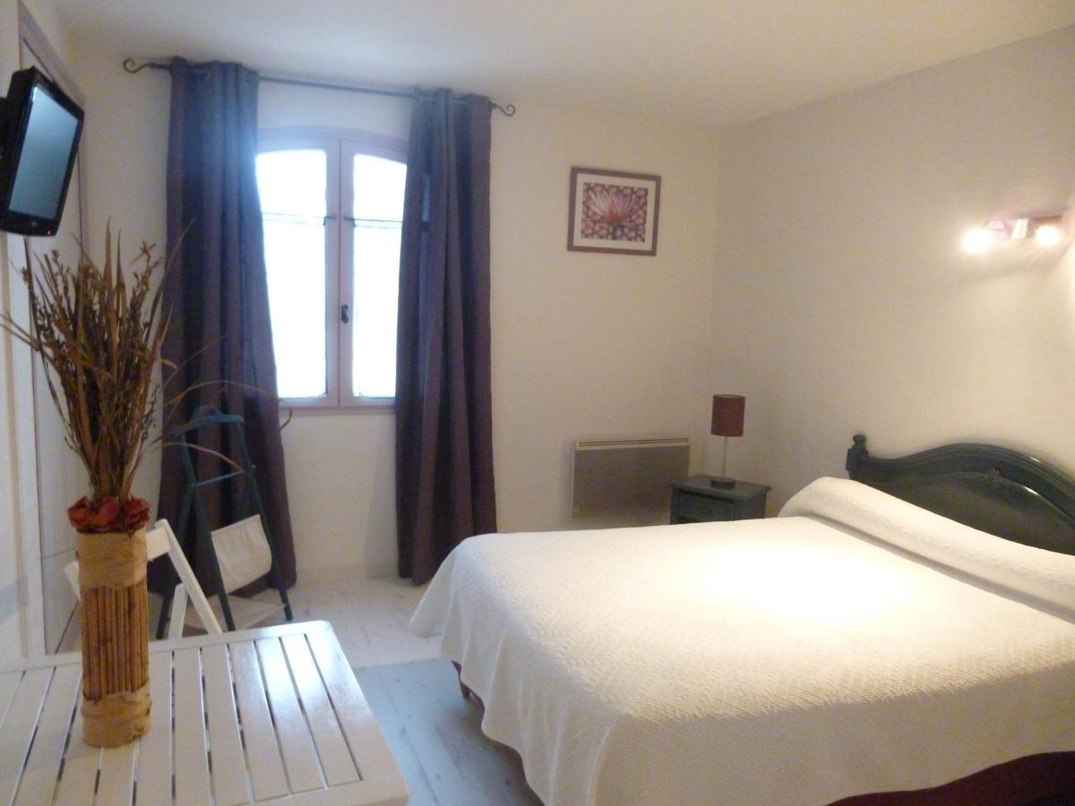 Auberge De La Table Ronde Vinon-sur-Verdon Kültér fotó